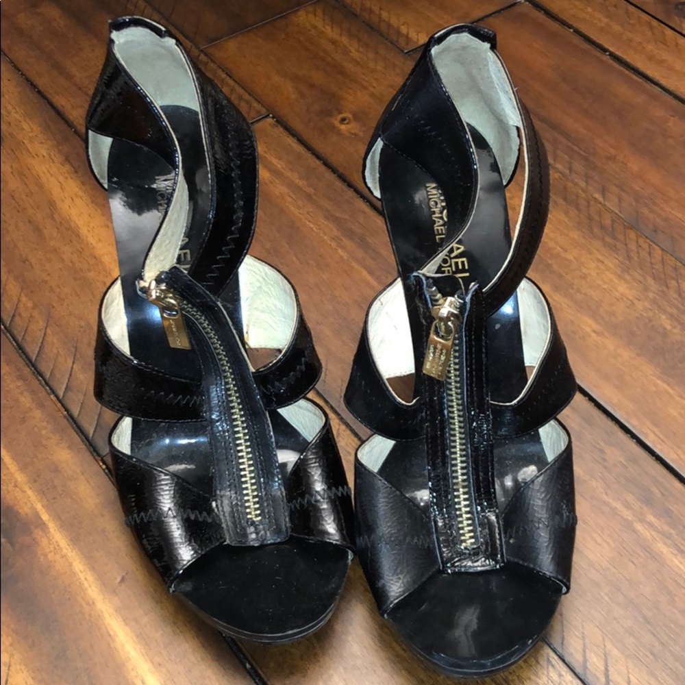 Michael Kors leather zip up heel